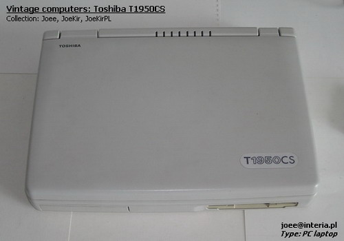 Toshiba T1950CS - 02.jpg